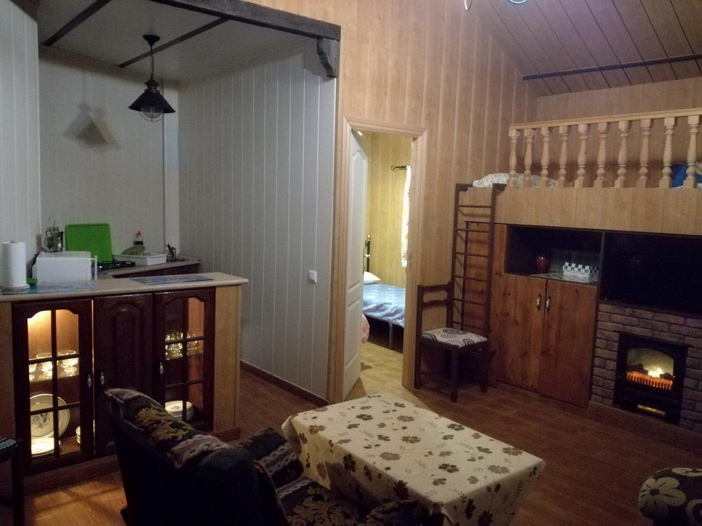 Bungalow Perotonar Ideal Para Familia Con Ninos La Puebla de Cazalla Exteriér fotografie